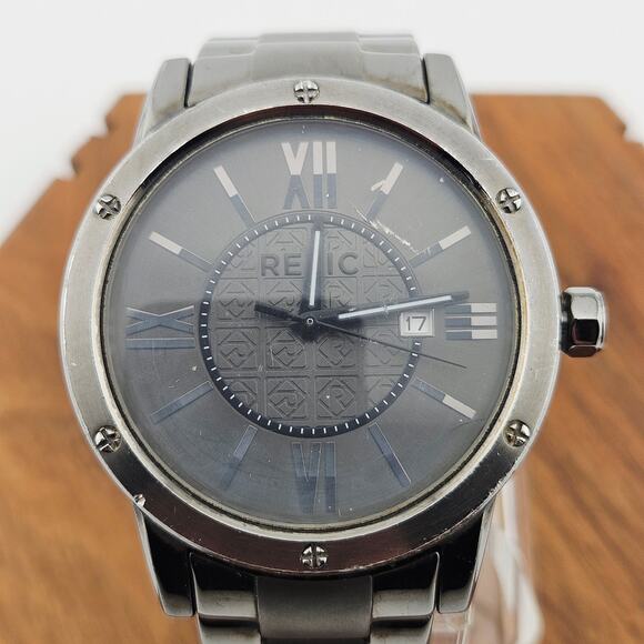 Relic By Fossil Men's Payton Three-Hand Date Dial Watch Gunmetal Roman Numeral - Picture 2 of 8